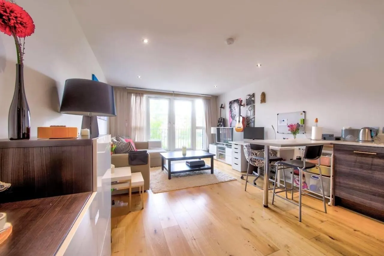 Guestready - Bright Modern 1 Bed Close To City Centre Edinburg 0*,