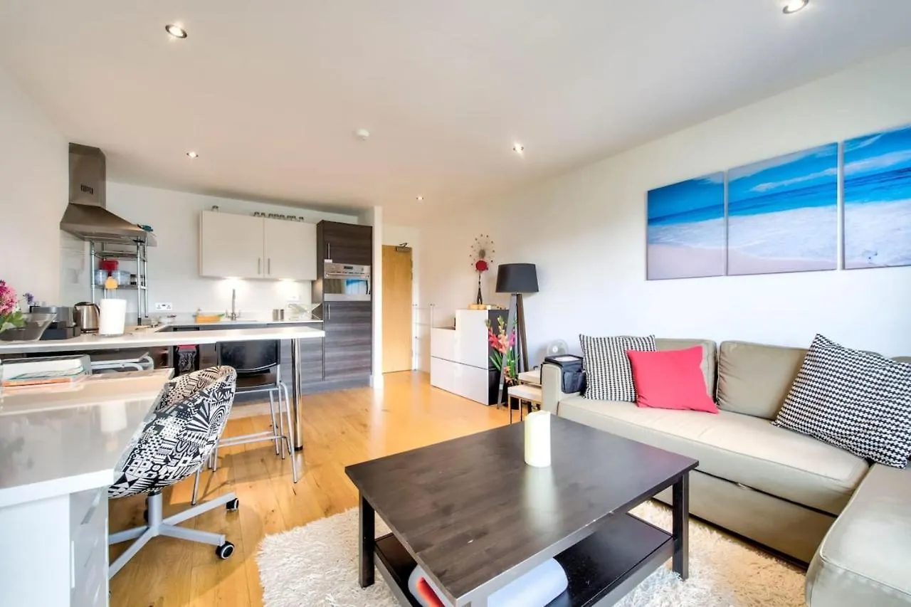 Lägenhet Guestready - Bright Modern 1 Bed Close To City Centre Edinburg Storbritannien