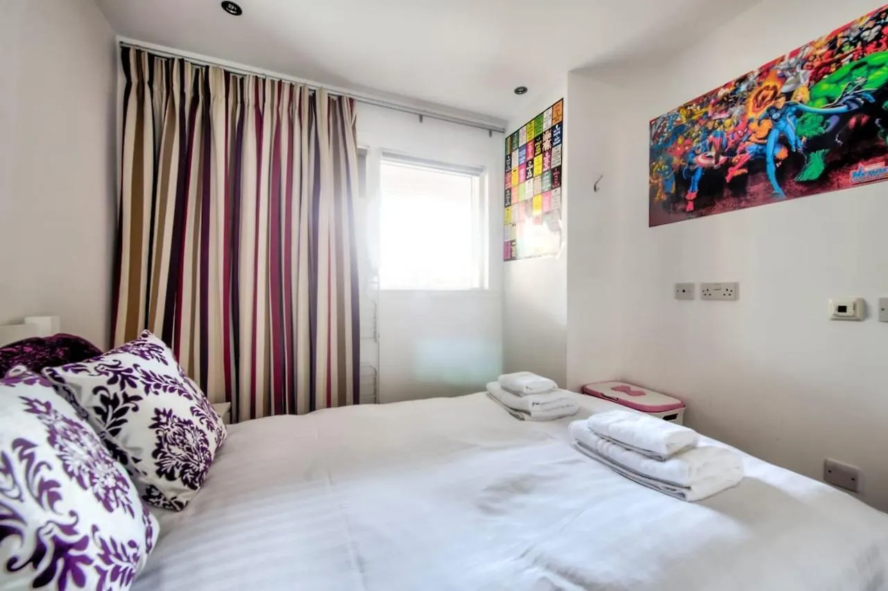 Guestready - Bright Modern 1 Bed Close To City Centre Edinburg Storbritannien